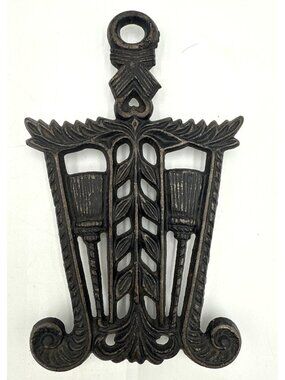 Vintage Grain & Tassel Cast Iron Trivet Broom Design Farmhouse Country